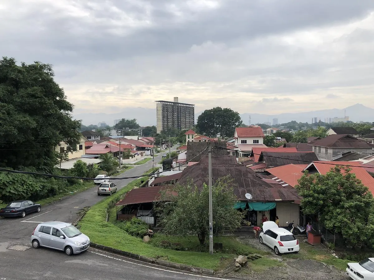 Buntong Homestay -Rooms Only Ipoh 0*,  Malezya